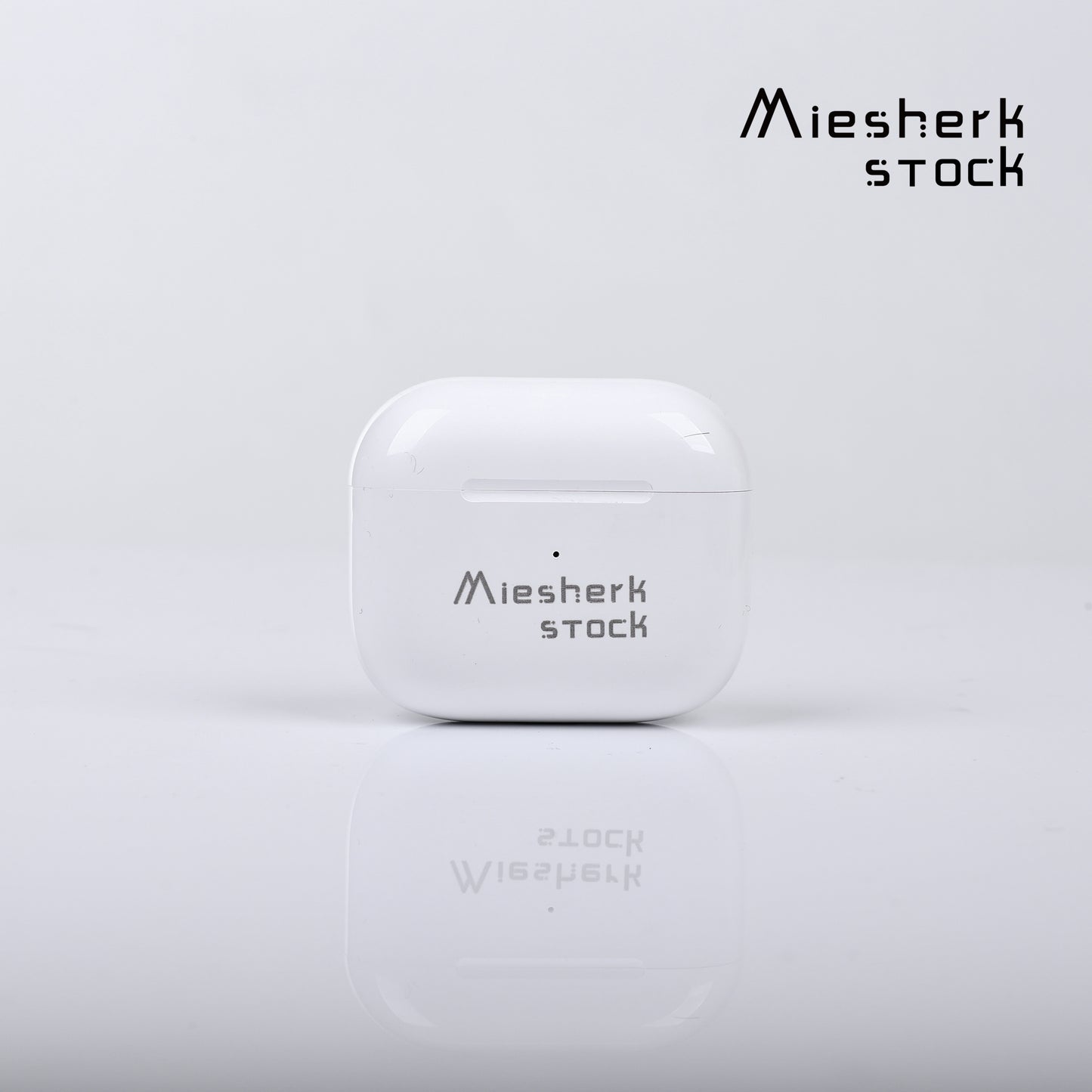 MIESHERK STOCK Wireless ear buds Bluetooth Earbuds White